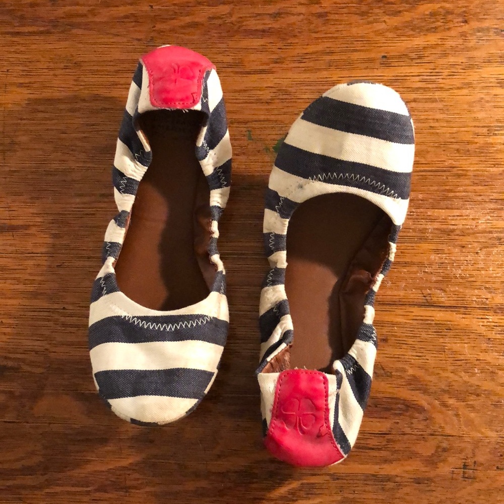 Lucky brand flats